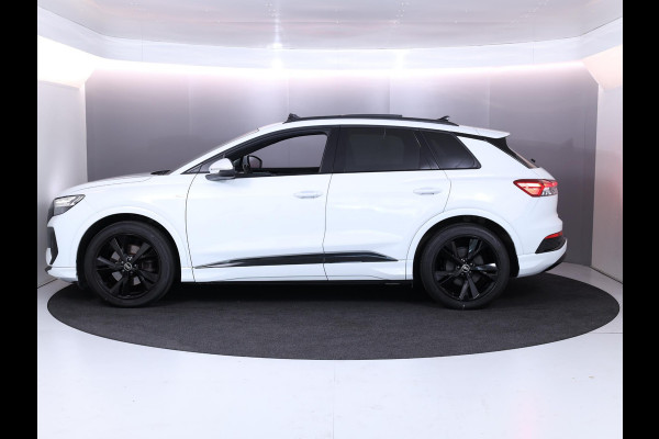 Audi Q4 e-tron 35 Launch edition S Competition 55 kWh 170pk | Panoramadak | Elektrisch verstelbare voorstoelen | Warmtepomp | Navigatie | Matrix LED |20'LM-velgen|