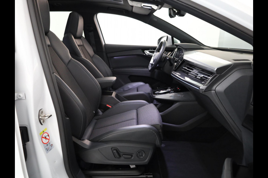 Audi Q4 e-tron 35 Launch edition S Competition 55 kWh 170pk | Panoramadak | Elektrisch verstelbare voorstoelen | Warmtepomp | Navigatie | Matrix LED |20'LM-velgen|