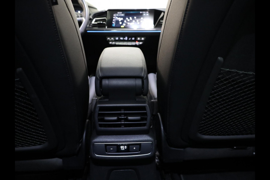 Audi Q4 e-tron 35 Launch edition S Competition 55 kWh 170pk | Panoramadak | Elektrisch verstelbare voorstoelen | Warmtepomp | Navigatie | Matrix LED |20'LM-velgen|