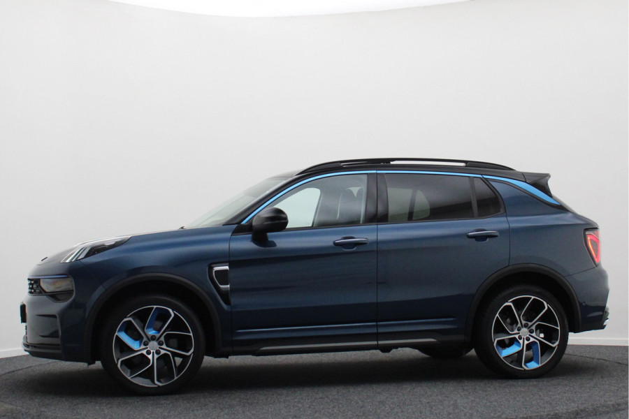 Lynk & Co 01 1.5 Plug-in Hybrid Automaat Two-Tone, 360° Camera, Panoramadak, ACC, Keyless, Navigatie, PDC, LED, 20''