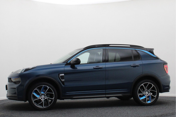 Lynk & Co 01 1.5 Plug-in Hybrid Automaat Two-Tone, 360° Camera, Panoramadak, ACC, Keyless, Navigatie, PDC, LED, 20''