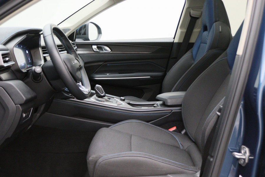 Lynk & Co 01 1.5 Plug-in Hybrid Automaat Two-Tone, 360° Camera, Panoramadak, ACC, Keyless, Navigatie, PDC, LED, 20''