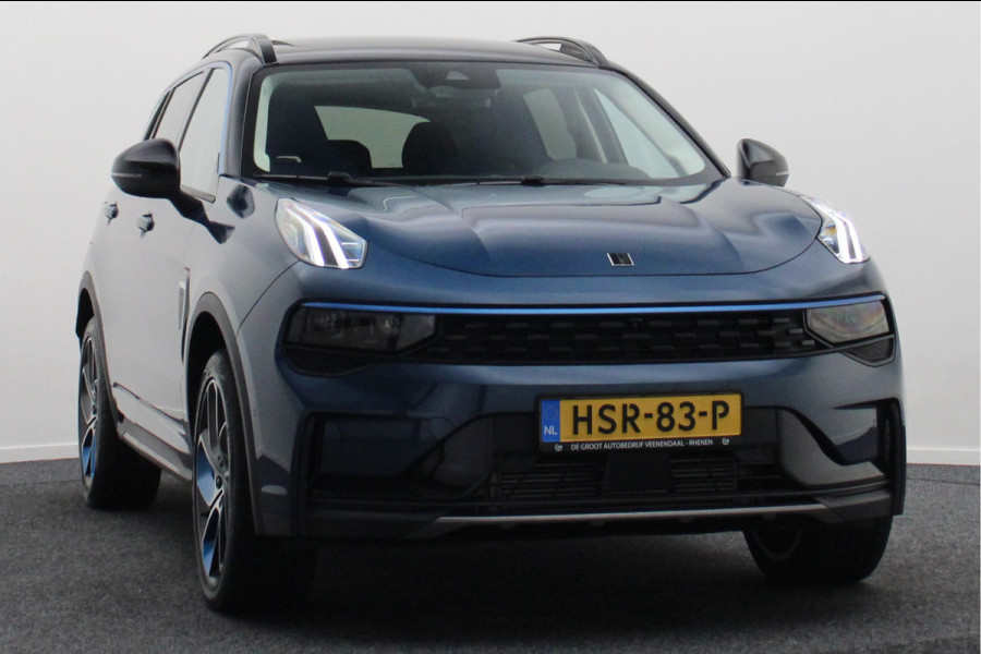 Lynk & Co 01 1.5 Plug-in Hybrid Automaat Two-Tone, 360° Camera, Panoramadak, ACC, Keyless, Navigatie, PDC, LED, 20''