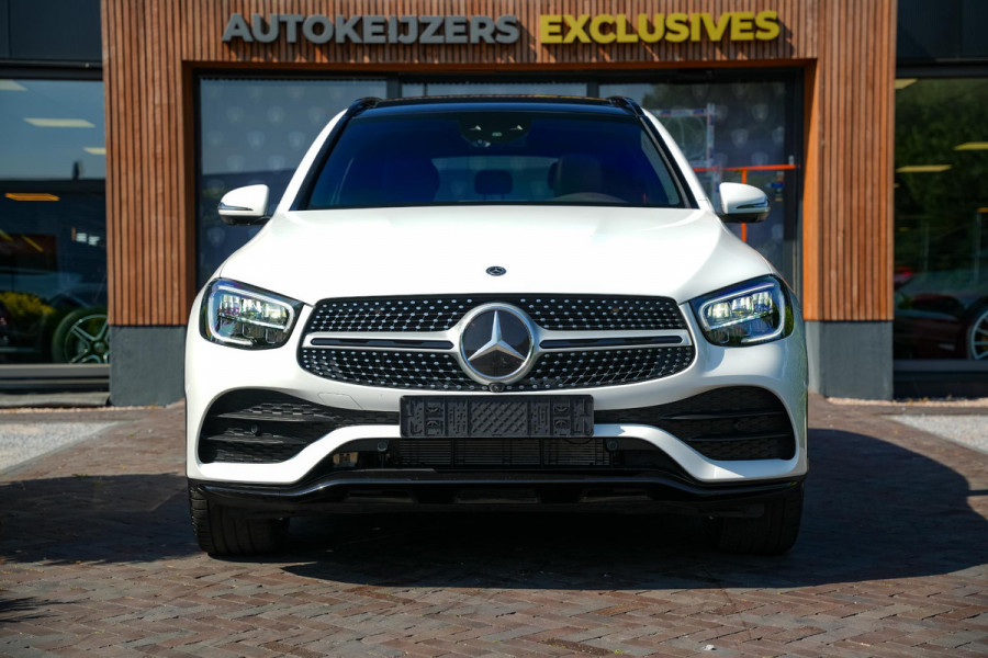 Mercedes-Benz GLC 300e 4MATIC Business Solution AMG Panoramadak Adapt. Cruise Leer/Alcantara Memory 20”LM