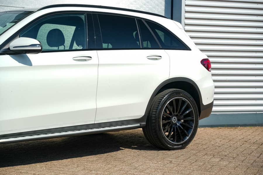 Mercedes-Benz GLC 300e 4MATIC Business Solution AMG Panoramadak Adapt. Cruise Leer/Alcantara Memory 20”LM