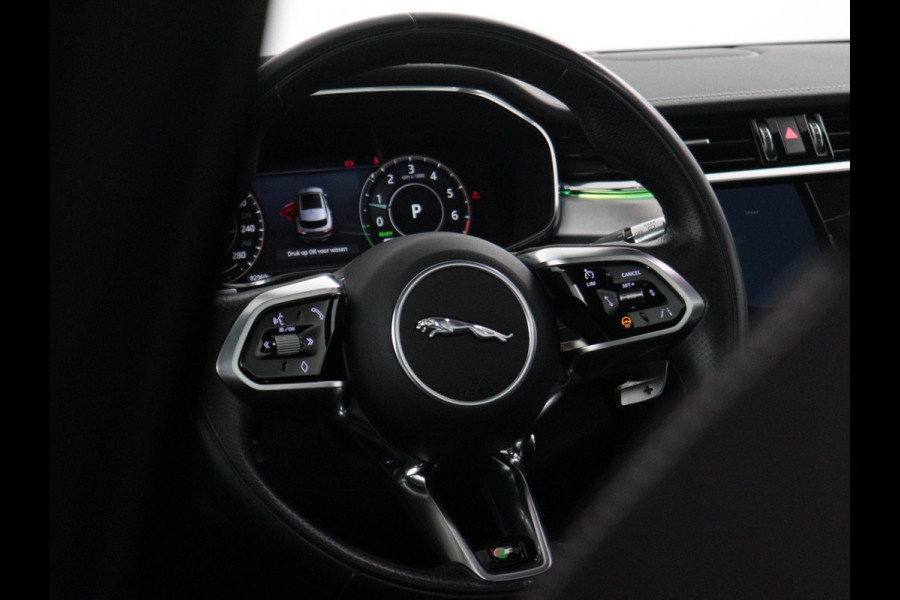 Jaguar F-Pace P400e PHEV R-Dynamic SE