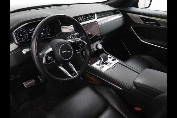 Jaguar F-Pace P400e PHEV R-Dynamic SE