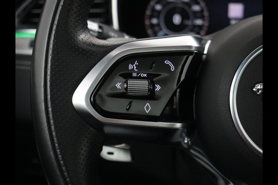 Jaguar F-Pace P400e PHEV R-Dynamic SE
