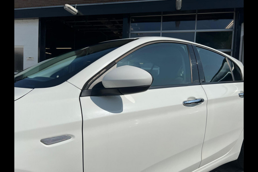 Fiat Tipo 1.4 T-Jet 16v Business