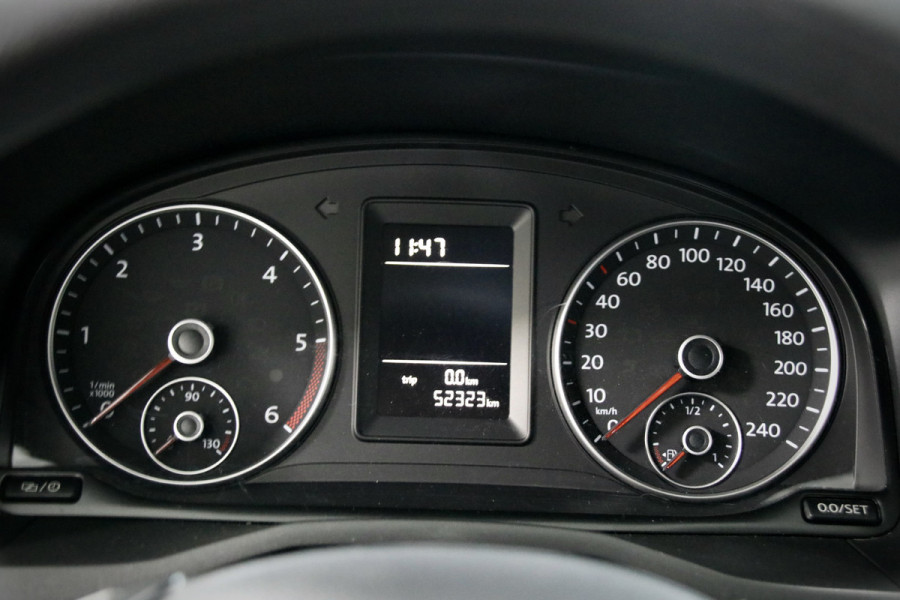 Volkswagen Caddy 2.0 TDI | CarPlay | PDC | Cruise control | Trekhaak | Airco | NAP Logisch | Schroefset | Spoilerset | Nieuwe APK | Euro 6