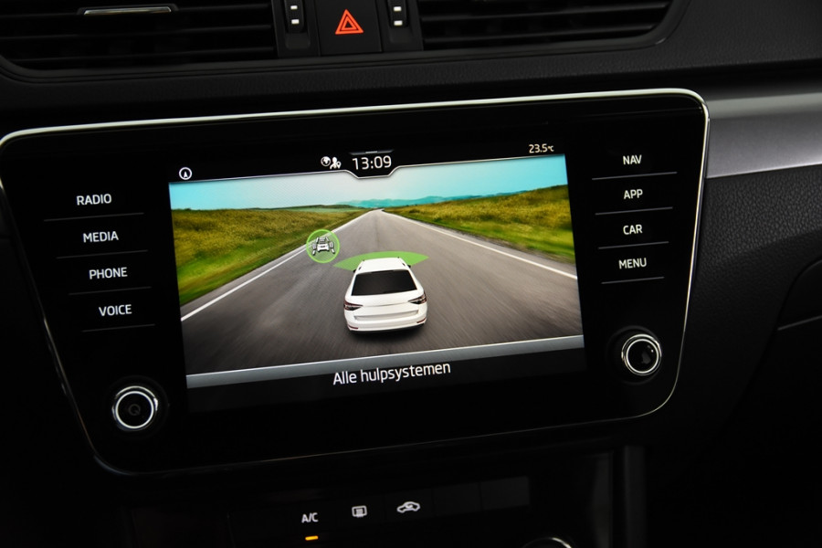 Škoda Superb Combi 1.5 TSI *1ste Eigenaar*Carplay*Trekhaak*