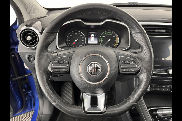 MG Mg Zs EV Luxury 45 kWh (INCL-BTW) *PANO | FULL-LEATHER | CCS-FASTLOADER | KEYLESS | NAVI-FULLMAP | ADAPTIVE-CRUISE | CAMERA | HEATED-SPORT-SEATS | CARPLAY | BLINDSPOT | DAB | LANE-ASSIST | 17"ALU*