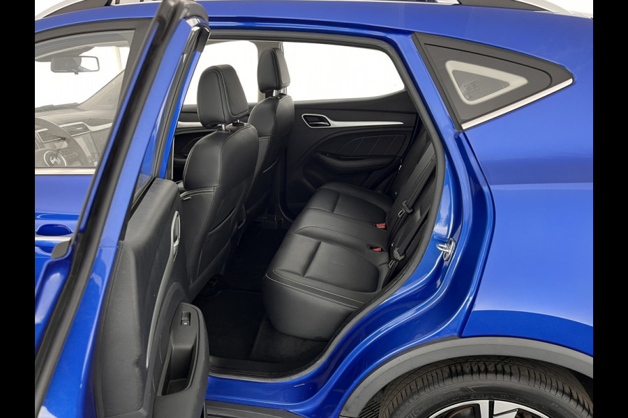 MG Mg Zs EV Luxury 45 kWh (INCL-BTW) *PANO | FULL-LEATHER | CCS-FASTLOADER | KEYLESS | NAVI-FULLMAP | ADAPTIVE-CRUISE | CAMERA | HEATED-SPORT-SEATS | CARPLAY | BLINDSPOT | DAB | LANE-ASSIST | 17"ALU*