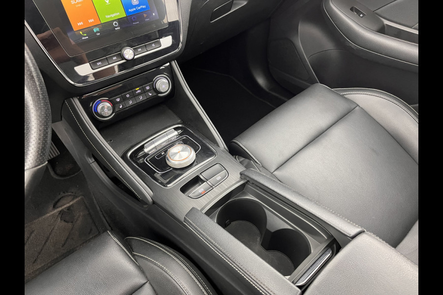 MG Mg Zs EV Luxury 45 kWh (INCL-BTW) *PANO | FULL-LEATHER | CCS-FASTLOADER | KEYLESS | NAVI-FULLMAP | ADAPTIVE-CRUISE | CAMERA | HEATED-SPORT-SEATS | CARPLAY | BLINDSPOT | DAB | LANE-ASSIST | 17"ALU*