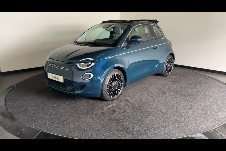 Fiat 500C La Prima 42 kWh | Lederen bekleding | Parkeercamera | Stoelverwarming | Soh (batterijcheck) 91,1 %