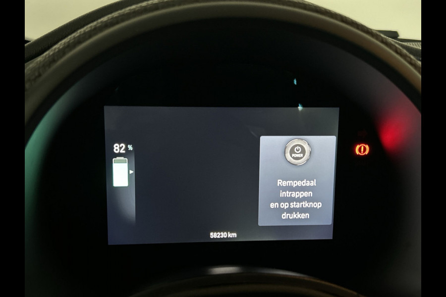 Fiat 500C La Prima 42 kWh | Lederen bekleding | Parkeercamera | Stoelverwarming | Soh (batterijcheck) 91,1 %