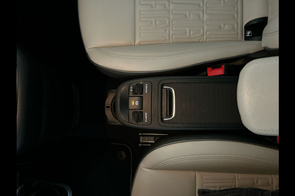 Fiat 500C La Prima 42 kWh | Lederen bekleding | Parkeercamera | Stoelverwarming | Soh (batterijcheck) 91,1 %