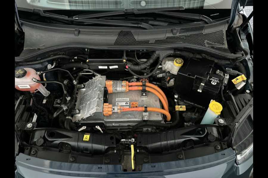 Fiat 500C La Prima 42 kWh | Lederen bekleding | Parkeercamera | Stoelverwarming | Soh (batterijcheck) 91,1 %