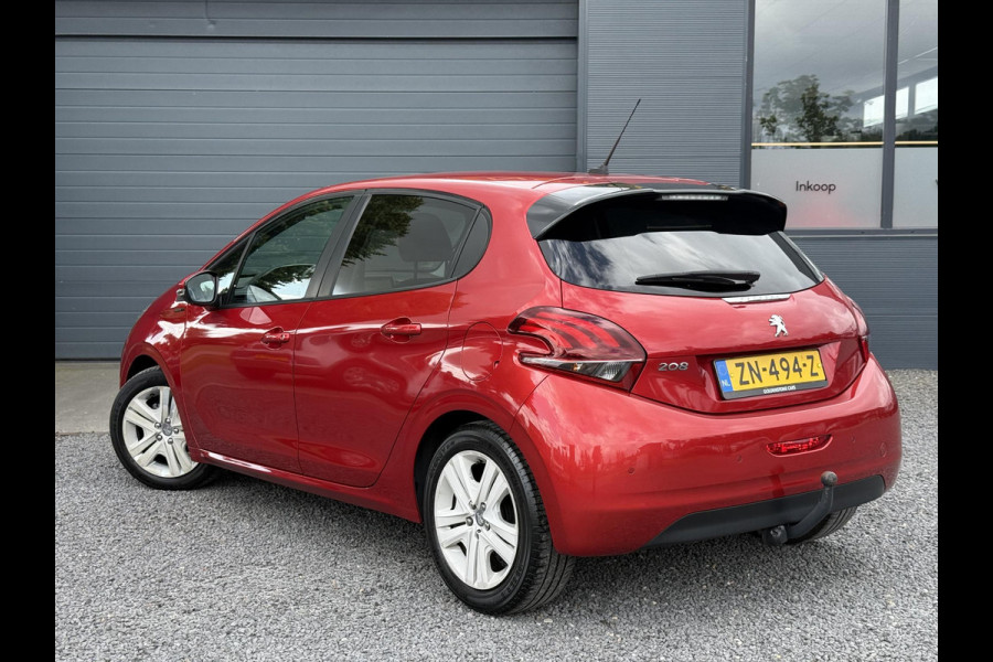 Peugeot 208 1.2 PureTech Signature Navi,Airco,Cruise,PDC,Trekhaak,Carplay,Elek ramen,N.A.P,Nieuwe APK bij Aflevering