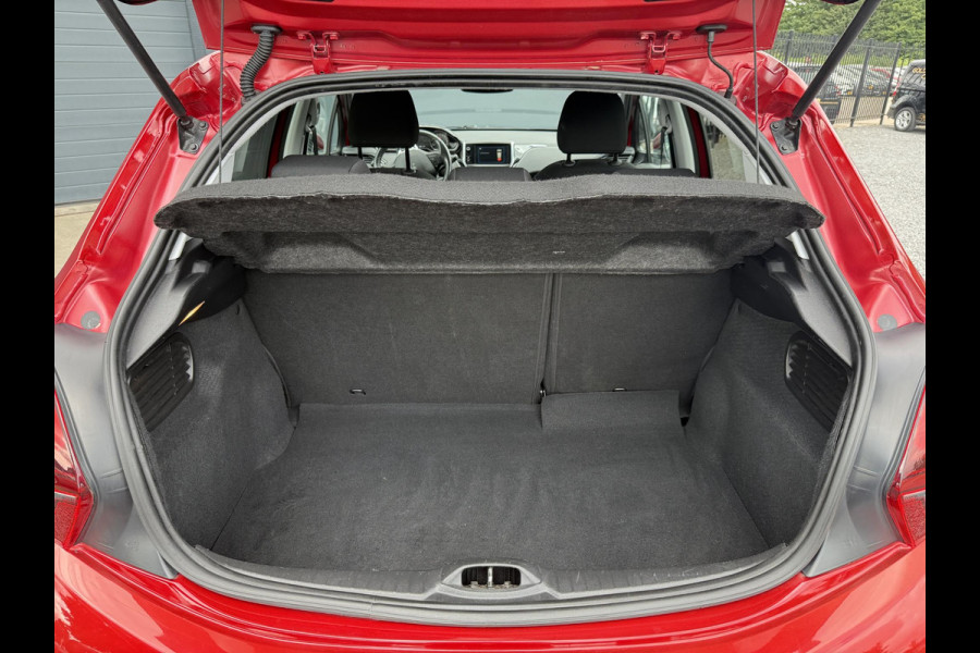 Peugeot 208 1.2 PureTech Signature Navi,Airco,Cruise,PDC,Trekhaak,Carplay,Elek ramen,N.A.P,Nieuwe APK bij Aflevering