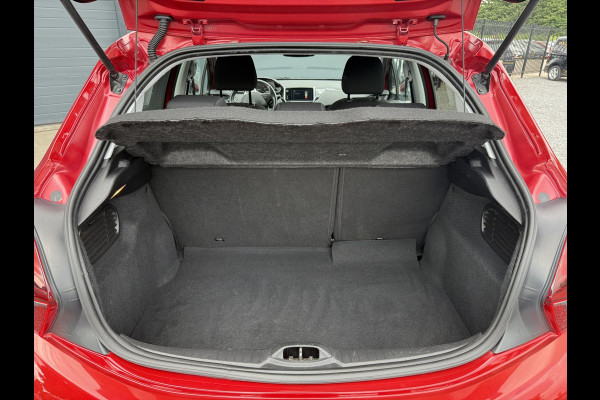 Peugeot 208 1.2 PureTech Signature Navi,Airco,Cruise,PDC,Trekhaak,Carplay,Elek ramen,N.A.P,Nieuwe APK bij Aflevering