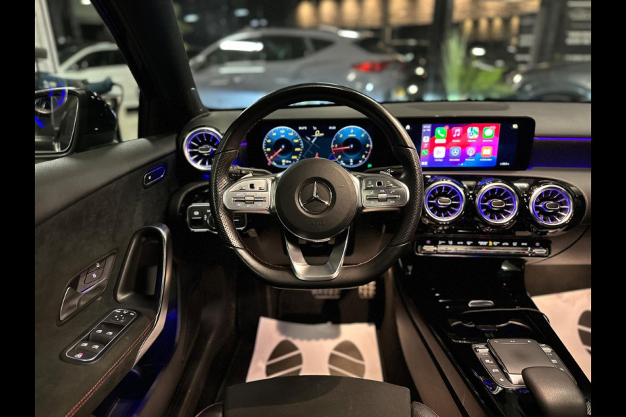 Mercedes-Benz A-Klasse 180 d AMG|PANO|SFEER|BOMVOL