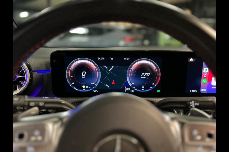 Mercedes-Benz A-Klasse 180 d AMG|PANO|SFEER|BOMVOL