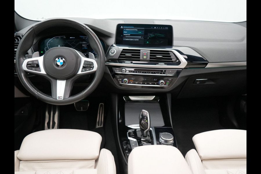 BMW X3 xDrive30e M Sport Shadow Plug In Hybrid 293pk Dealer O.H PHEV | Panodak | Luxe Lederen Sportstoelen | Head Up | 20"L.M | Keyless | Sfeerverlichting | Camera | Apple Carplay |