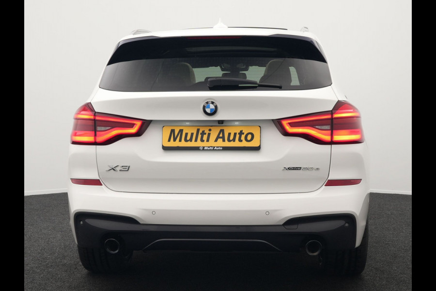 BMW X3 xDrive30e M Sport Shadow Plug In Hybrid 293pk Dealer O.H PHEV | Panodak | Luxe Lederen Sportstoelen | Head Up | 20"L.M | Keyless | Sfeerverlichting | Camera | Apple Carplay |