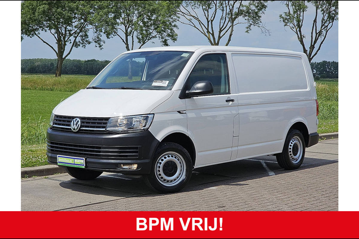 Volkswagen Transporter 2.0 TDI L1H1 Navi Euro6 NAP Airco Oh-Historie 1e Eigenaar! Volkswagen Transporter 2.0 TDI L1H1 Navi Euro6 NAP Airco Oh-Historie 1e Eigenaar!