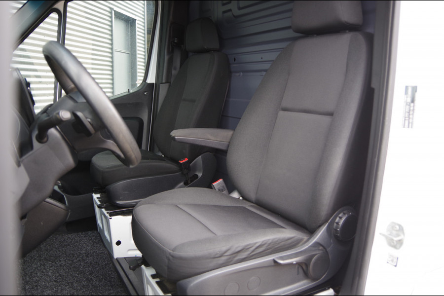 Mercedes-Benz Sprinter 211 2.2 CDI L1H1 AUT. TREKHAAK, IMPERIAAL, CAMERA, NAVI, CLIMA, NL AUTO, NAP
