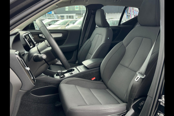 Volvo XC40 1.5 T2 Business Pro NL AUTO | PANO | 360 GRADEN CAMERA | TREKHAAK | CARPLAY |