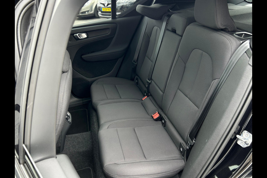 Volvo XC40 1.5 T2 Business Pro NL AUTO | PANO | 360 GRADEN CAMERA | TREKHAAK | CARPLAY |