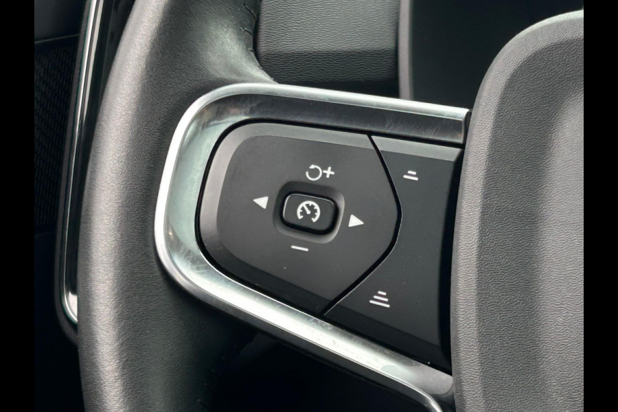 Volvo XC40 1.5 T2 Business Pro NL AUTO | PANO | 360 GRADEN CAMERA | TREKHAAK | CARPLAY |
