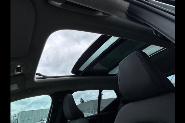 Volvo XC40 1.5 T2 Business Pro NL AUTO | PANO | 360 GRADEN CAMERA | TREKHAAK | CARPLAY |