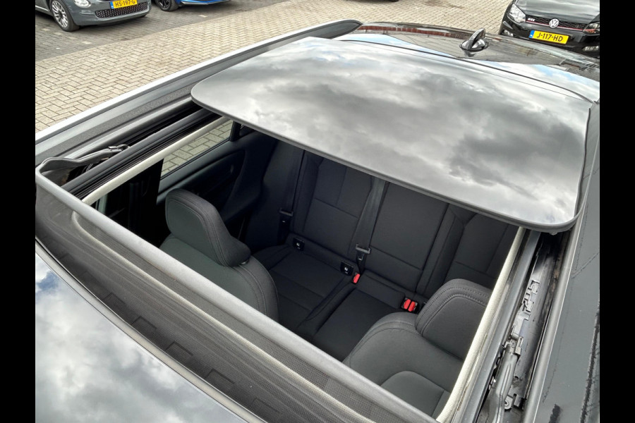Volvo XC40 1.5 T2 Business Pro NL AUTO | PANO | 360 GRADEN CAMERA | TREKHAAK | CARPLAY |