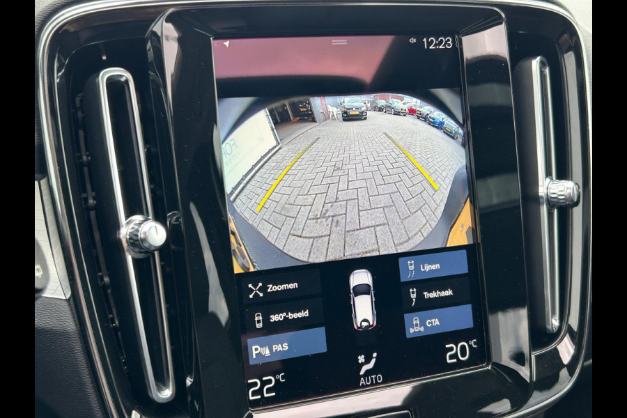 Volvo XC40 1.5 T2 Business Pro NL AUTO | PANO | 360 GRADEN CAMERA | TREKHAAK | CARPLAY |