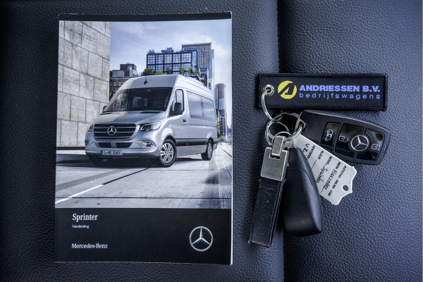 Mercedes-Benz Sprinter 519 CDI | L3H2 | Koelwagen | Automaat | Mbux | LED | Camera | CarPlay | Navi | Climate | Cruise | PDC | Euro 6