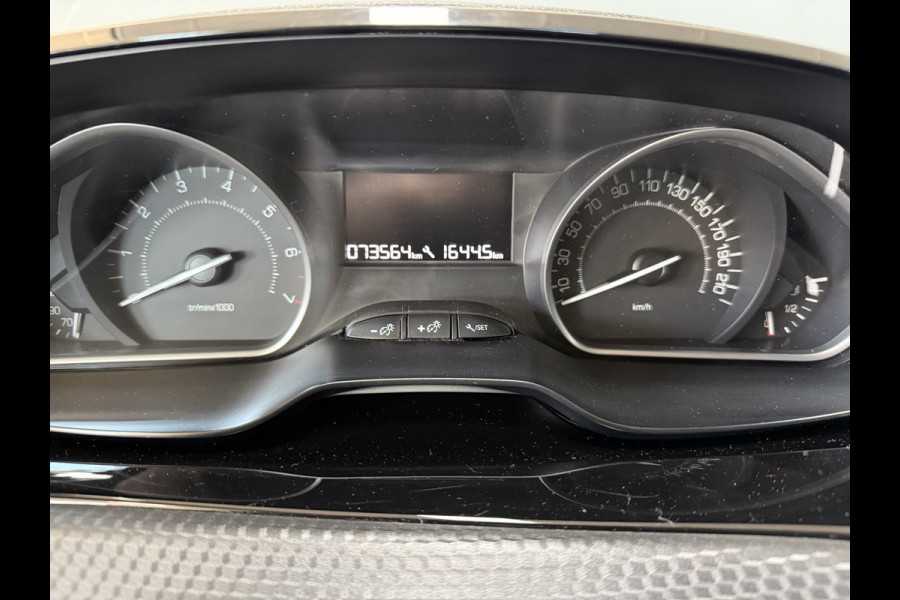 Peugeot 2008 1.2 PureTech Active | Navi | Cruise