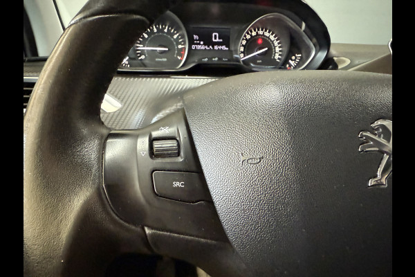 Peugeot 2008 1.2 PureTech Active | Navi | Cruise