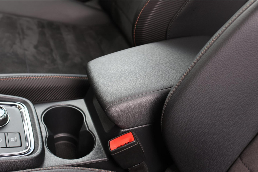 CUPRA Ateca 2.0 TSI 4DRIVE *Pano*Beats*Kuipstoelen*360 Camera*Trekhaak*