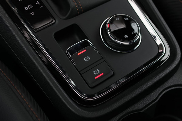 CUPRA Ateca 2.0 TSI 4DRIVE *Pano*Beats*Kuipstoelen*360 Camera*Trekhaak*