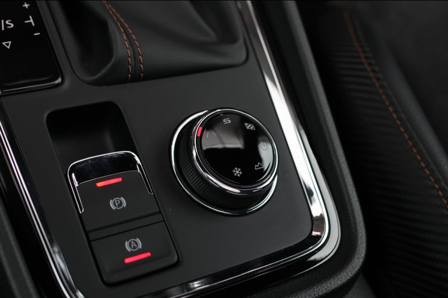 CUPRA Ateca 2.0 TSI 4DRIVE *Pano*Beats*Kuipstoelen*360 Camera*Trekhaak*