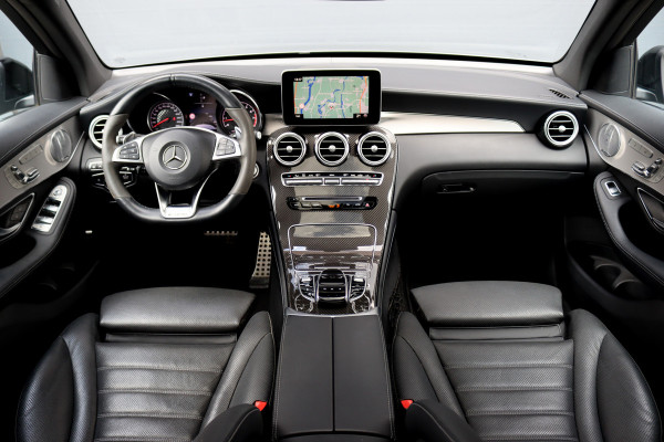 Mercedes-Benz GLC AMG 43 4MATIC | Luchtvering | Distronic+ | Memory | Panoramadak | Head-Up | Burmester | Stoelventilatie | Surround Camera | Nightpakket | Keyless-Go |