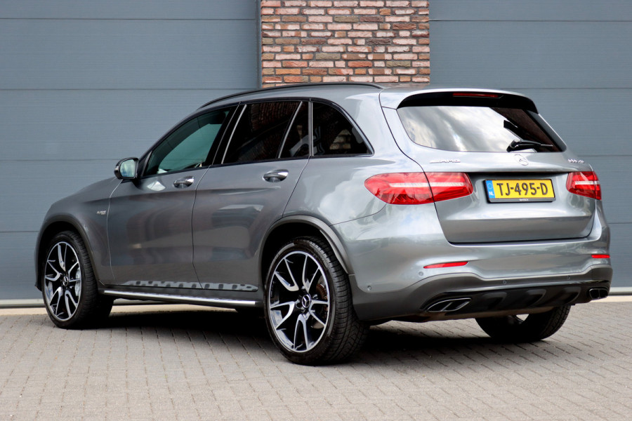Mercedes-Benz GLC AMG 43 4MATIC | Luchtvering | Distronic+ | Memory | Panoramadak | Head-Up | Burmester | Stoelventilatie | Surround Camera | Nightpakket | Keyless-Go |