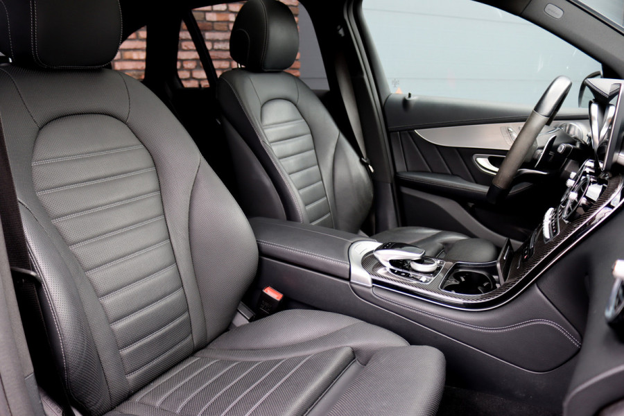Mercedes-Benz GLC AMG 43 4MATIC | Luchtvering | Distronic+ | Memory | Panoramadak | Head-Up | Burmester | Stoelventilatie | Surround Camera | Nightpakket | Keyless-Go |