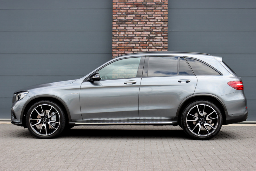 Mercedes-Benz GLC AMG 43 4MATIC | Luchtvering | Distronic+ | Memory | Panoramadak | Head-Up | Burmester | Stoelventilatie | Surround Camera | Nightpakket | Keyless-Go |