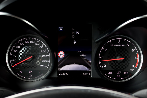 Mercedes-Benz GLC AMG 43 4MATIC | Luchtvering | Distronic+ | Memory | Panoramadak | Head-Up | Burmester | Stoelventilatie | Surround Camera | Nightpakket | Keyless-Go |