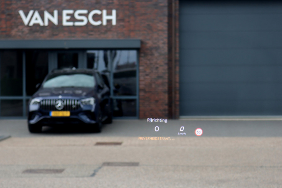 Mercedes-Benz GLC AMG 43 4MATIC | Luchtvering | Distronic+ | Memory | Panoramadak | Head-Up | Burmester | Stoelventilatie | Surround Camera | Nightpakket | Keyless-Go |