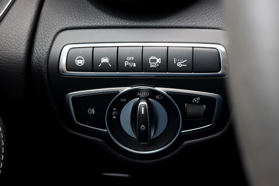 Mercedes-Benz GLC AMG 43 4MATIC | Luchtvering | Distronic+ | Memory | Panoramadak | Head-Up | Burmester | Stoelventilatie | Surround Camera | Nightpakket | Keyless-Go |